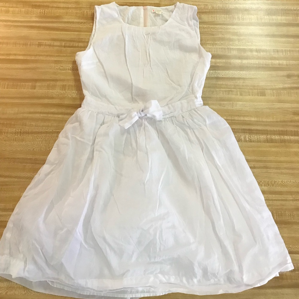 White dress 🤍